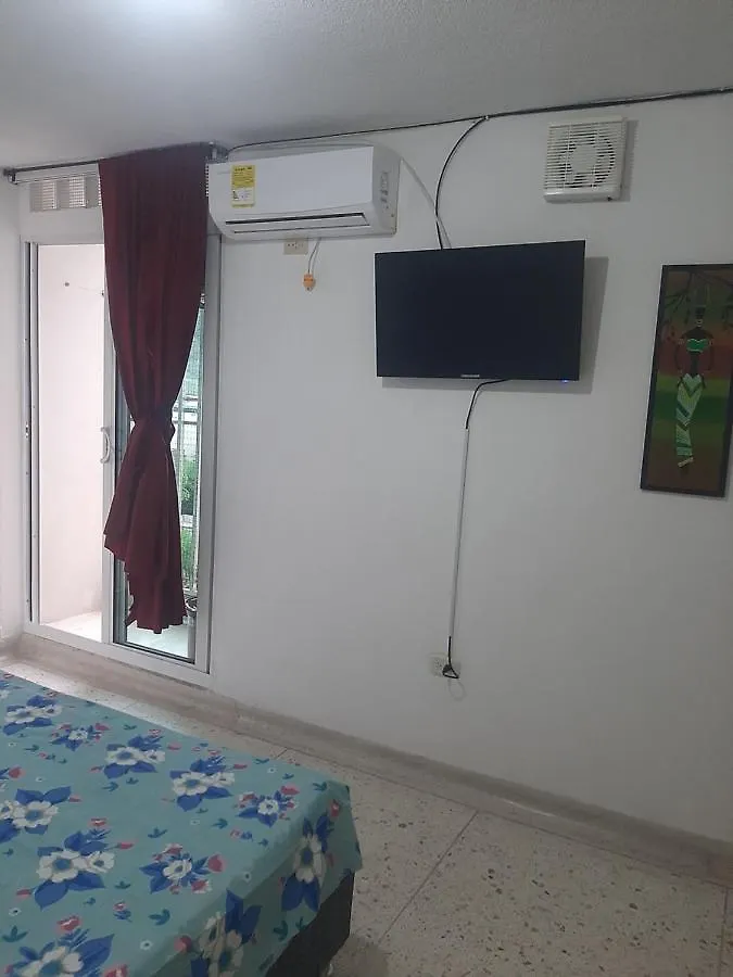 Apartamentos Vacacionales Rodadero 산타마르타 0*,  콜롬비아